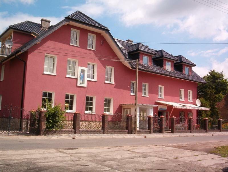 Gosciniec Ella Inn Lipniki Lipniki  Buitenkant foto