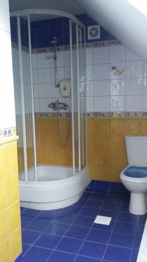 Gosciniec Ella Inn Lipniki Lipniki  Buitenkant foto