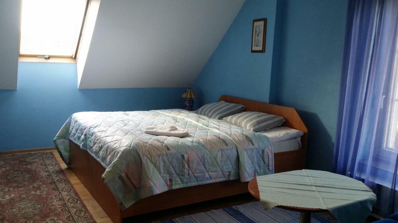 Gosciniec Ella Inn Lipniki Lipniki  Buitenkant foto