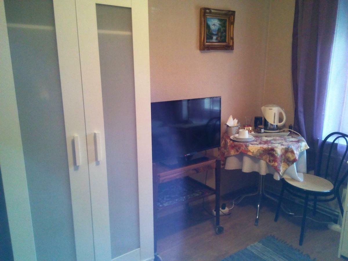 Gosciniec Ella Inn Lipniki Lipniki  Buitenkant foto